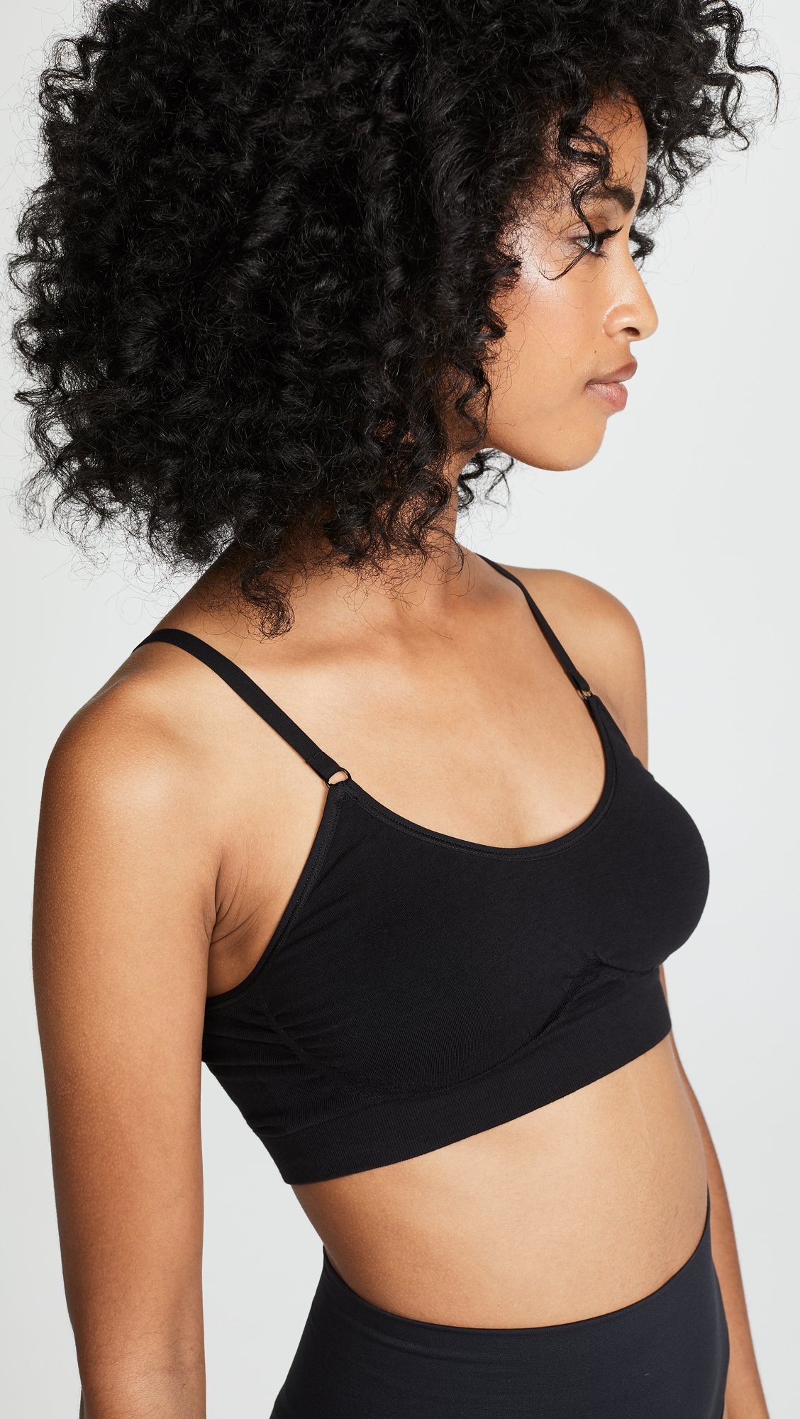 Yummie Women's Convertible Scoop Neck Bralette Bra - Image 5